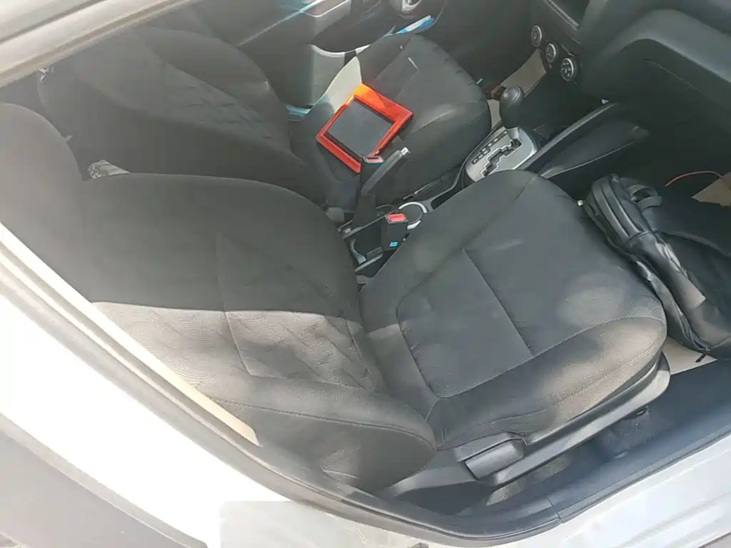 Kia K2 2015 Sedan 1.4L AT GLS купить на сайте DeffCars
