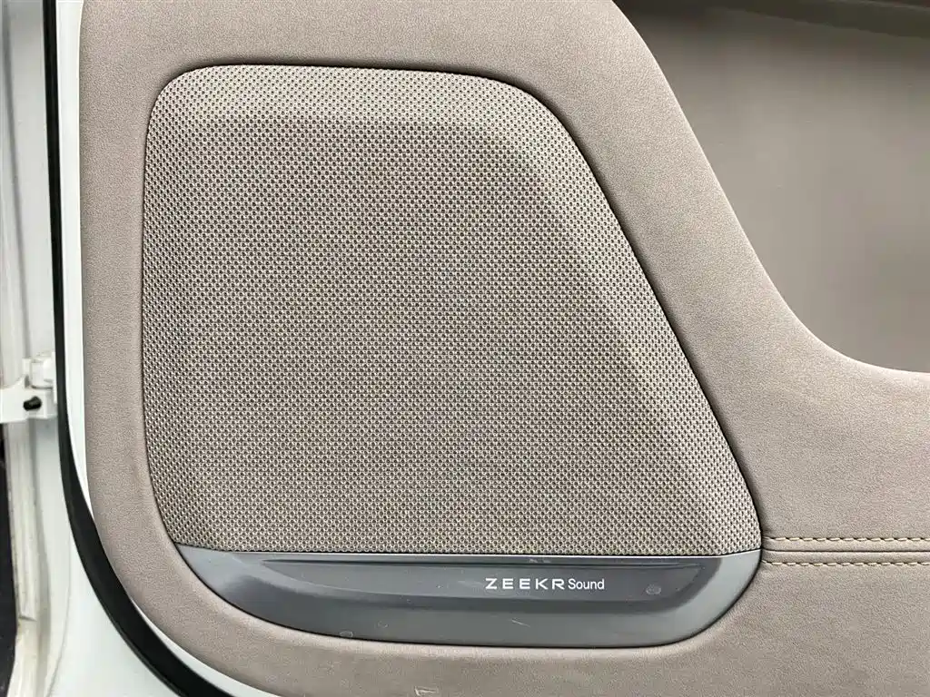 Jikrypton 7X 2025 75kWh rear-wheel drive smart driving version купить на сайте DeffCars