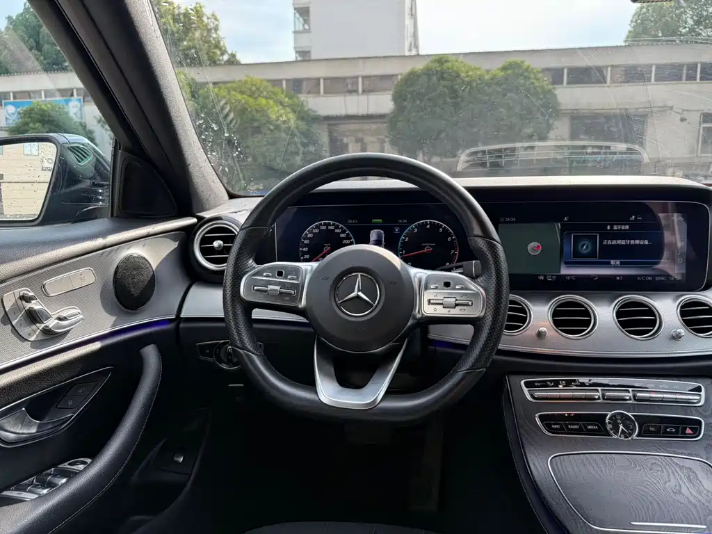 Mercedes-Benz E-Class Import 2019 E 260 Sports Edition купить на сайте DeffCars