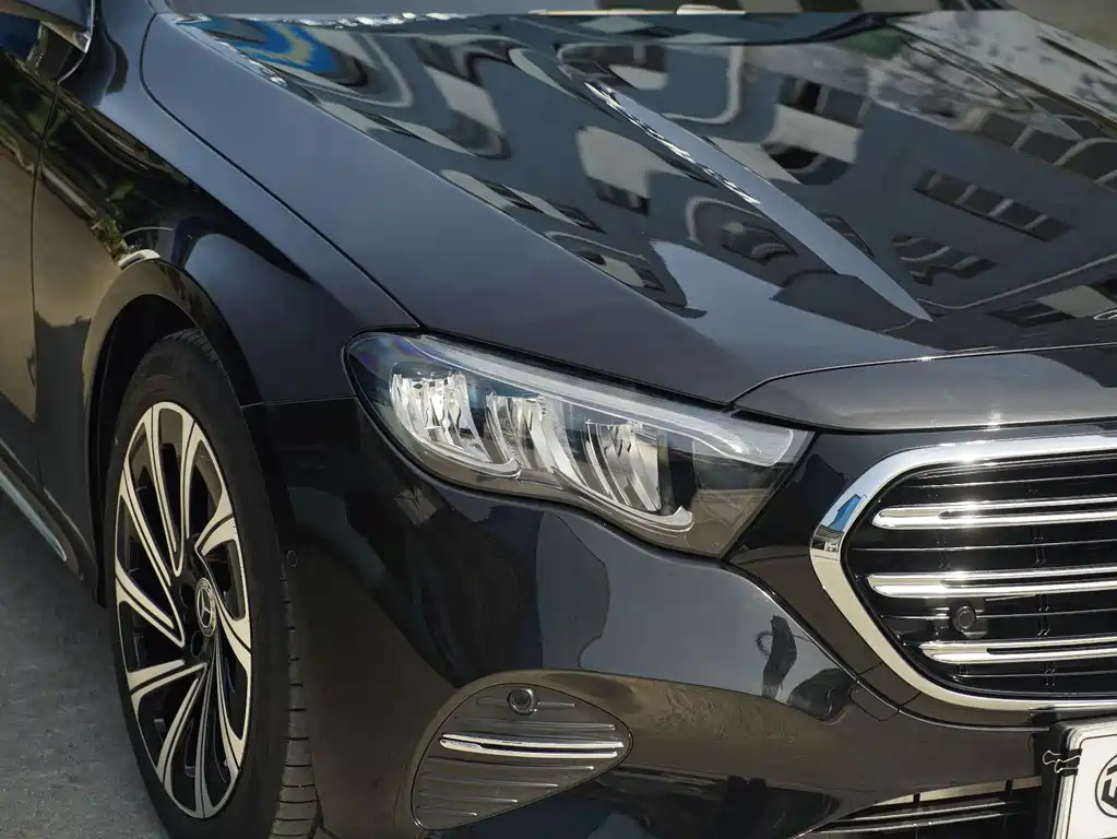 Mercedes-Benz E-Class 2024 E 300 L Luxury Model купить на сайте DeffCars