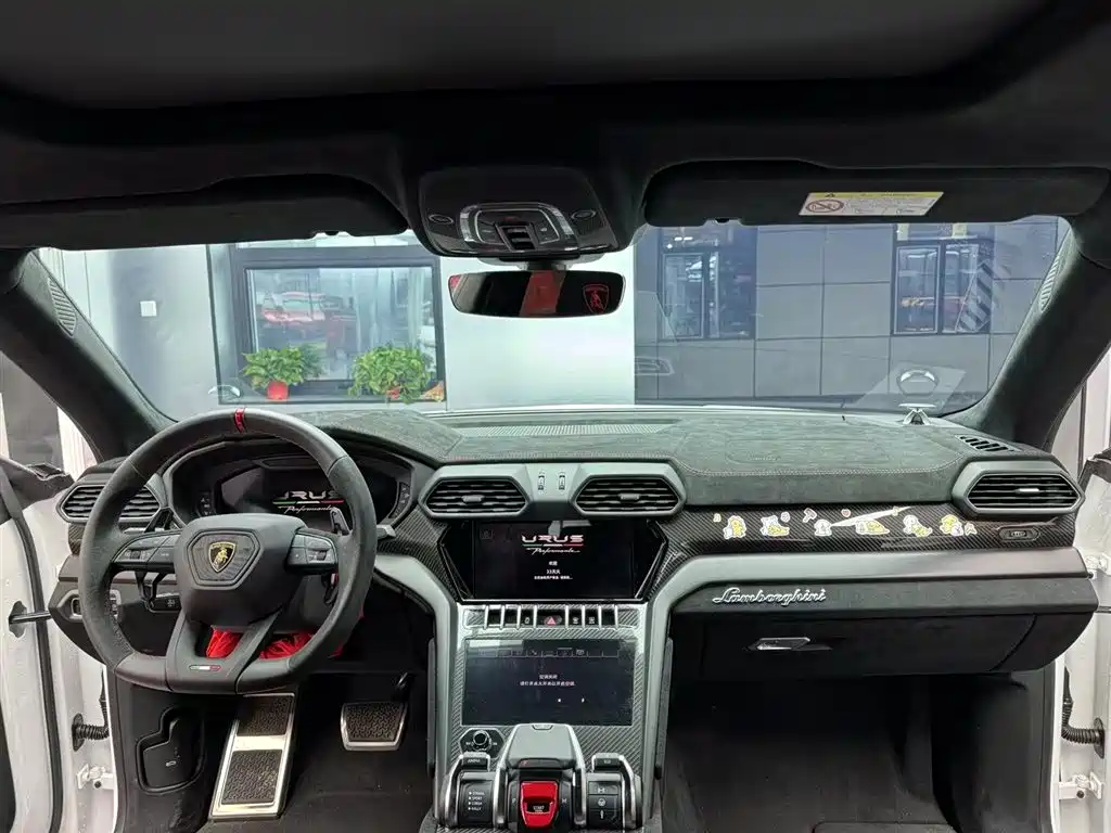 Urus 2022 4.0T V8 Performante купить на сайте DeffCars