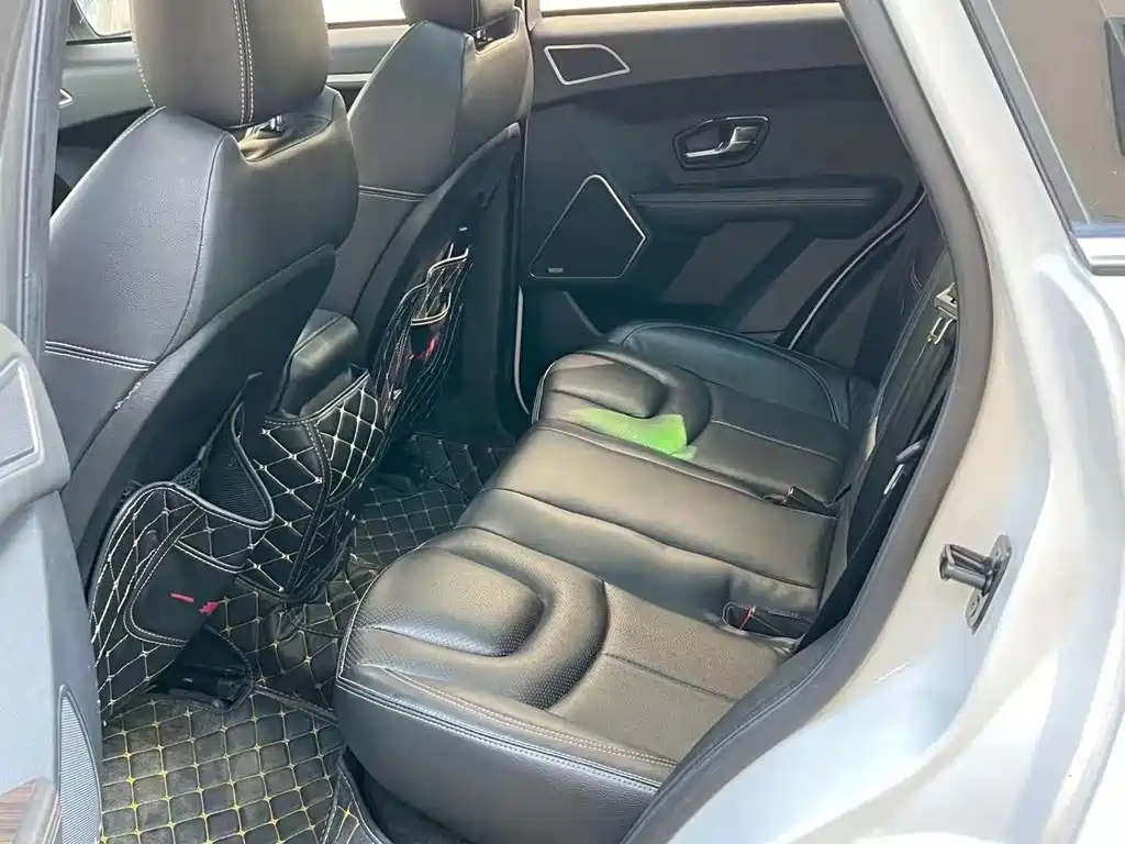 Landwind X7 2015 2.0T Panoramic Premium Edition купить на сайте DeffCars