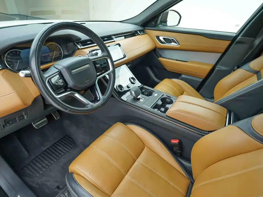 Range Rover Velar 2023 250PS Black Collector’s Edition купить на сайте DeffCars