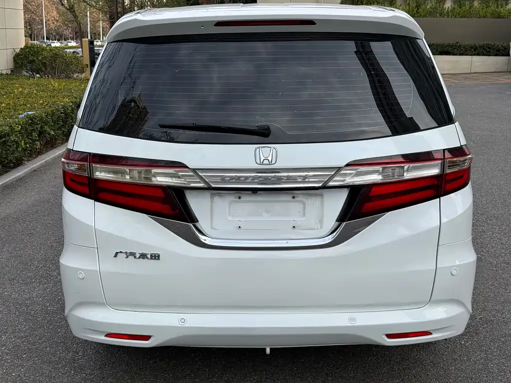 Odyssey 2015 facelift 2.4L luxury version купить на сайте DeffCars