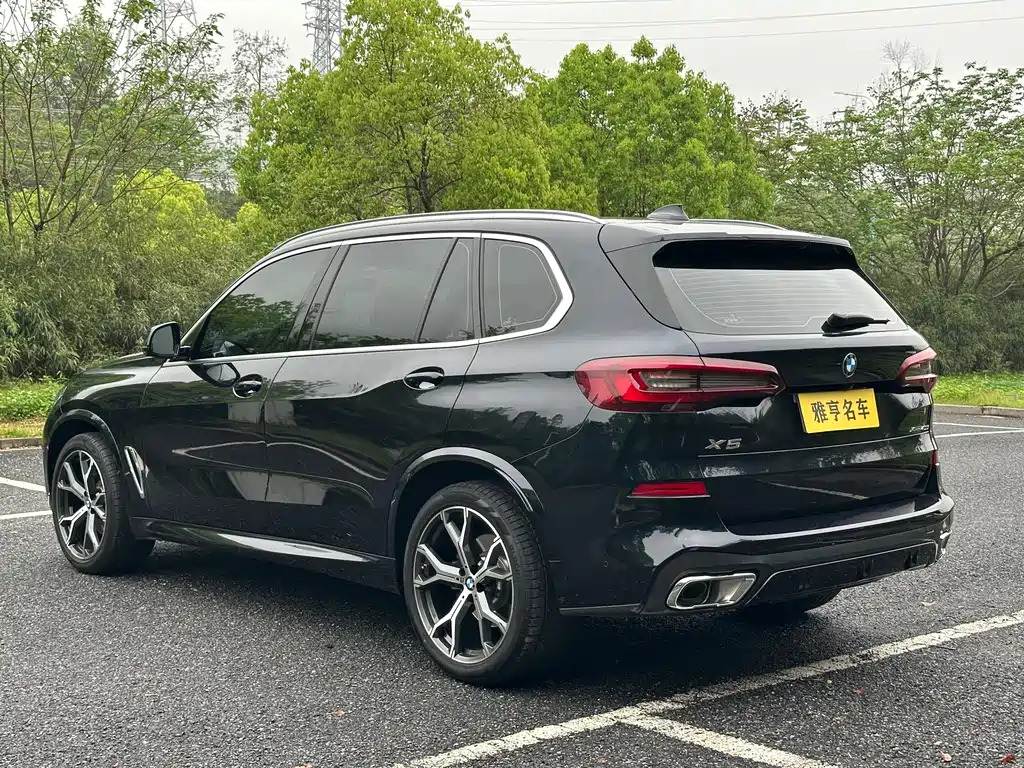 BMW X5 2022 xDrive 40Li M Sports Package купить на сайте DeffCars