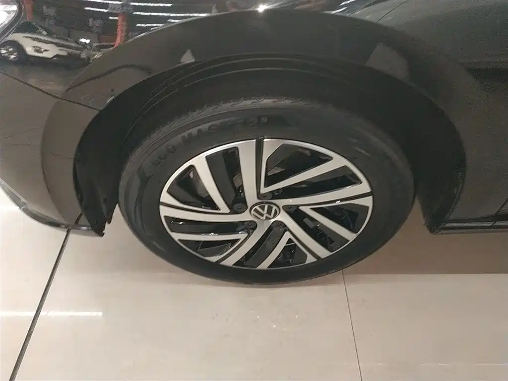 Lavida 2024 300TSI DSG Manyi Edition купить на сайте DeffCars