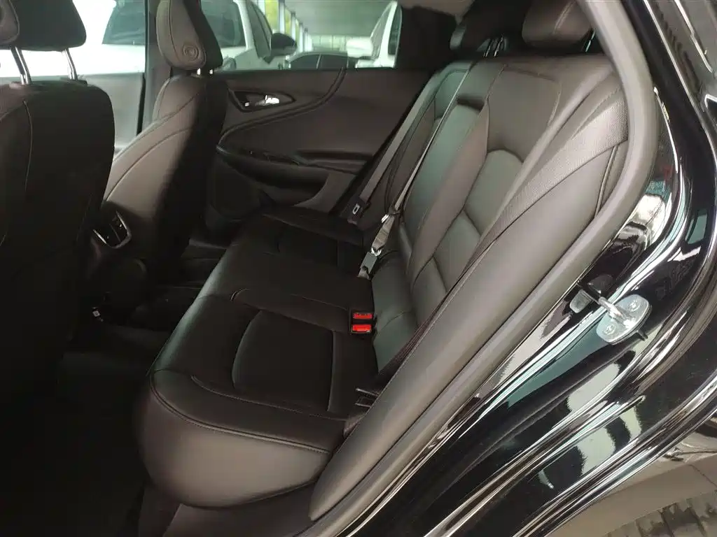 Malibu XL 2022 535T automatic sharp version купить на сайте DeffCars