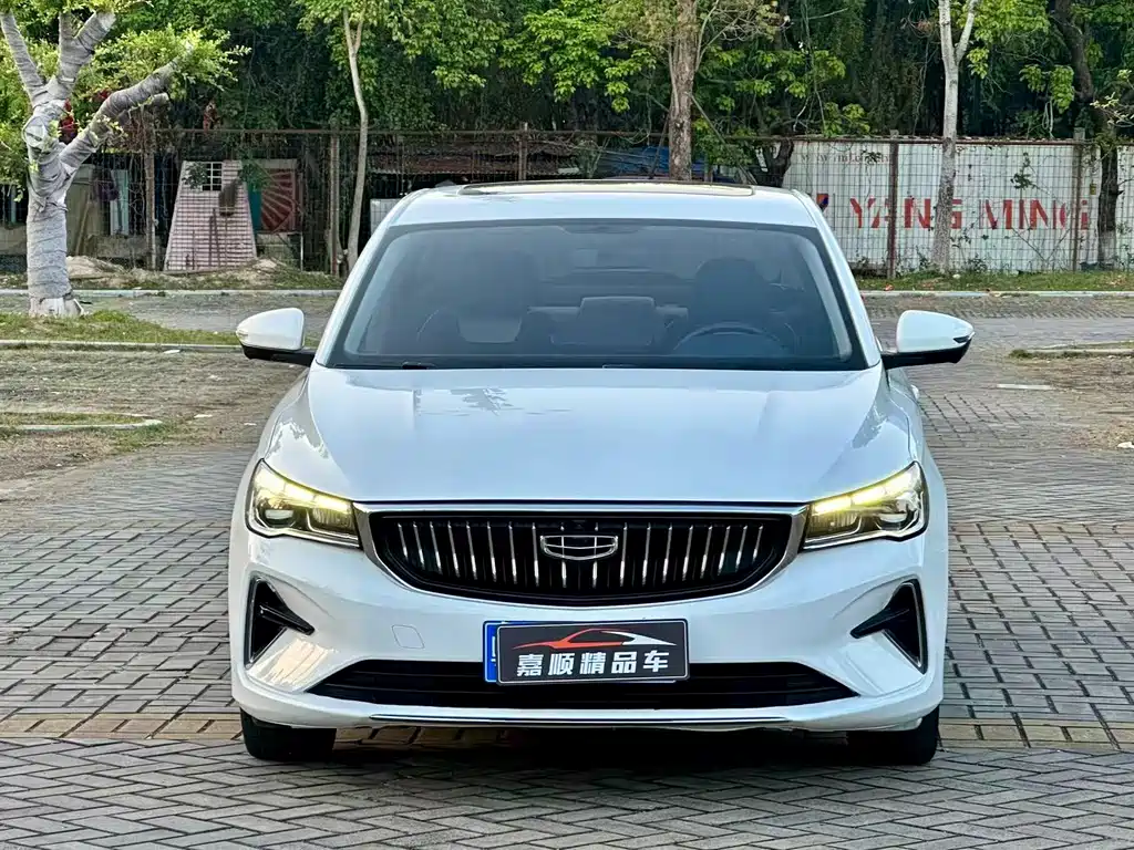 Emgrand 2022 4th generation 1.5L CVT flagship model купить на сайте DeffCars