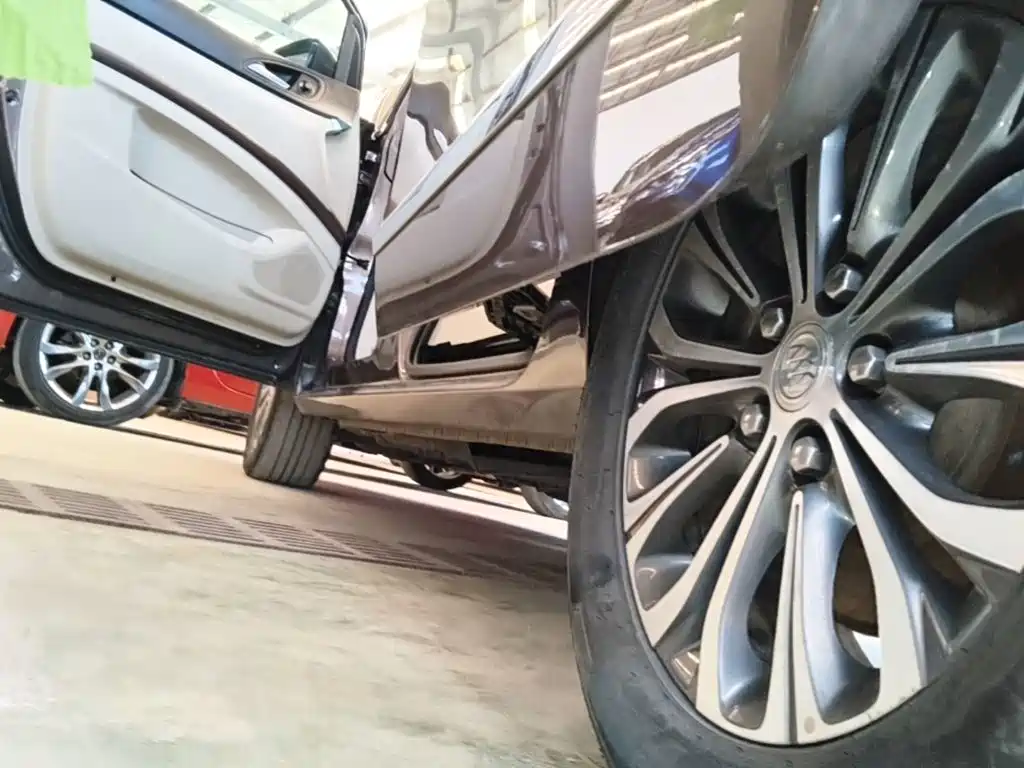 Buick GL8 2022 Land Business Class 652T Luxury купить на сайте DeffCars