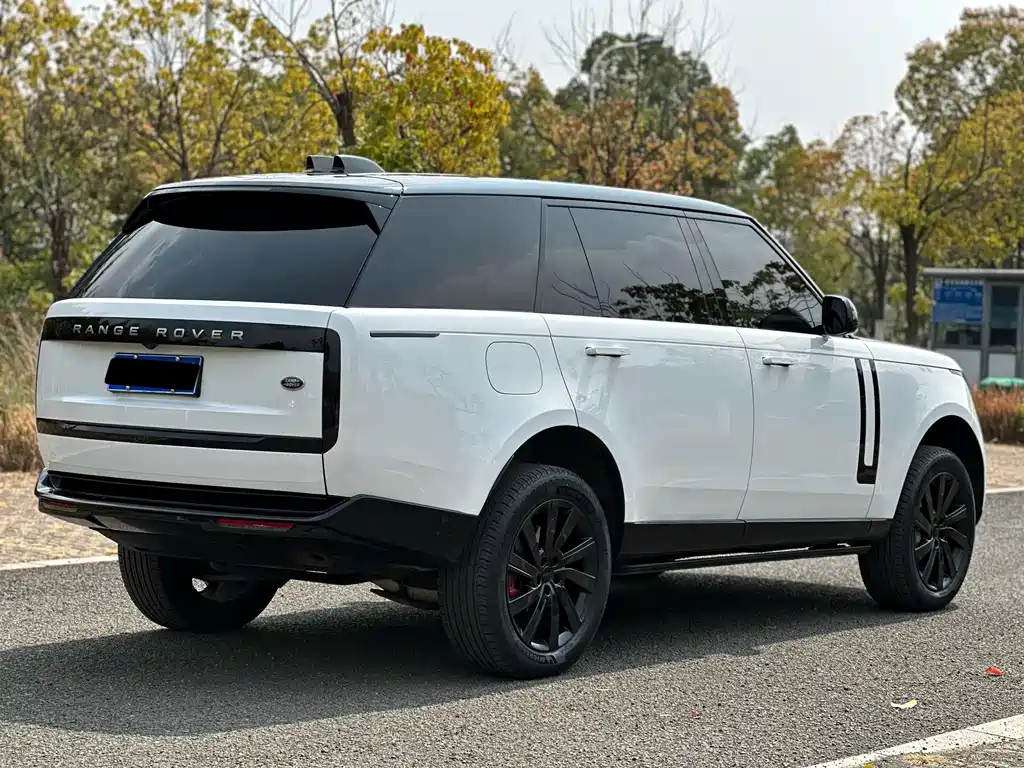 Range Rover 2024 3.0 L6 400PS Extended Edition, seven seats купить на сайте DeffCars