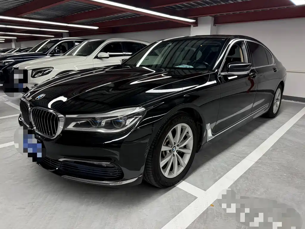 BMW 7 Series 2016 730Li Luxury купить на сайте DeffCars