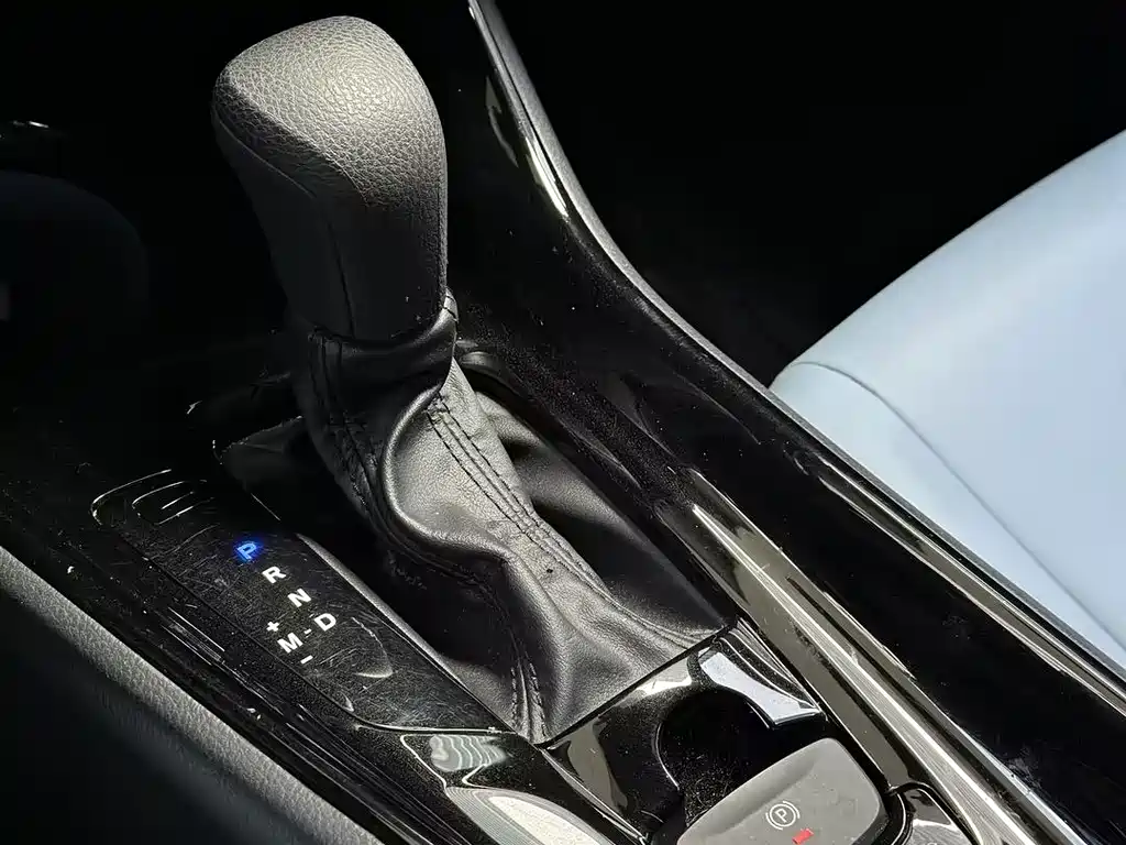 Yize IZOA 2020 2.0L Yixiang CARE купить на сайте DeffCars