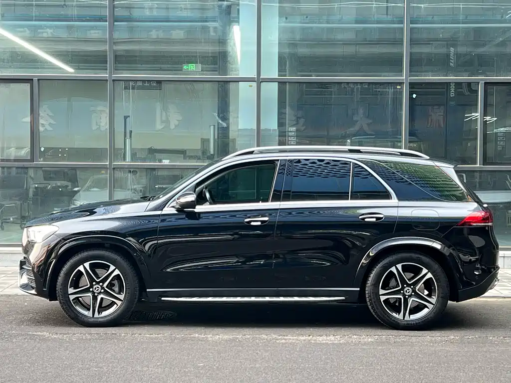 Mercedes-Benz GLE New Energy 2022 GLE 350 e 4MATIC купить на сайте DeffCars