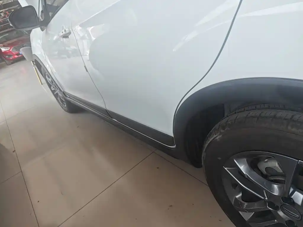 Vision X3 2020 1.5L CVT Premium купить на сайте DeffCars