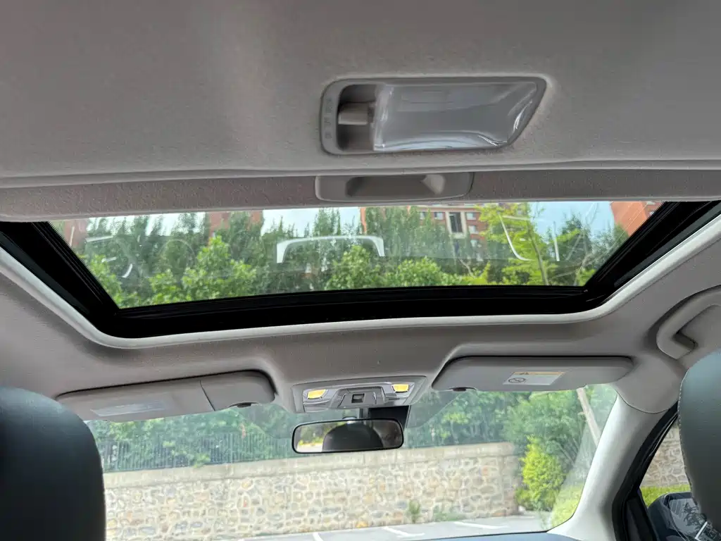 Sylphy 2023款 1.6L CVT黑金版 купить на сайте DeffCars