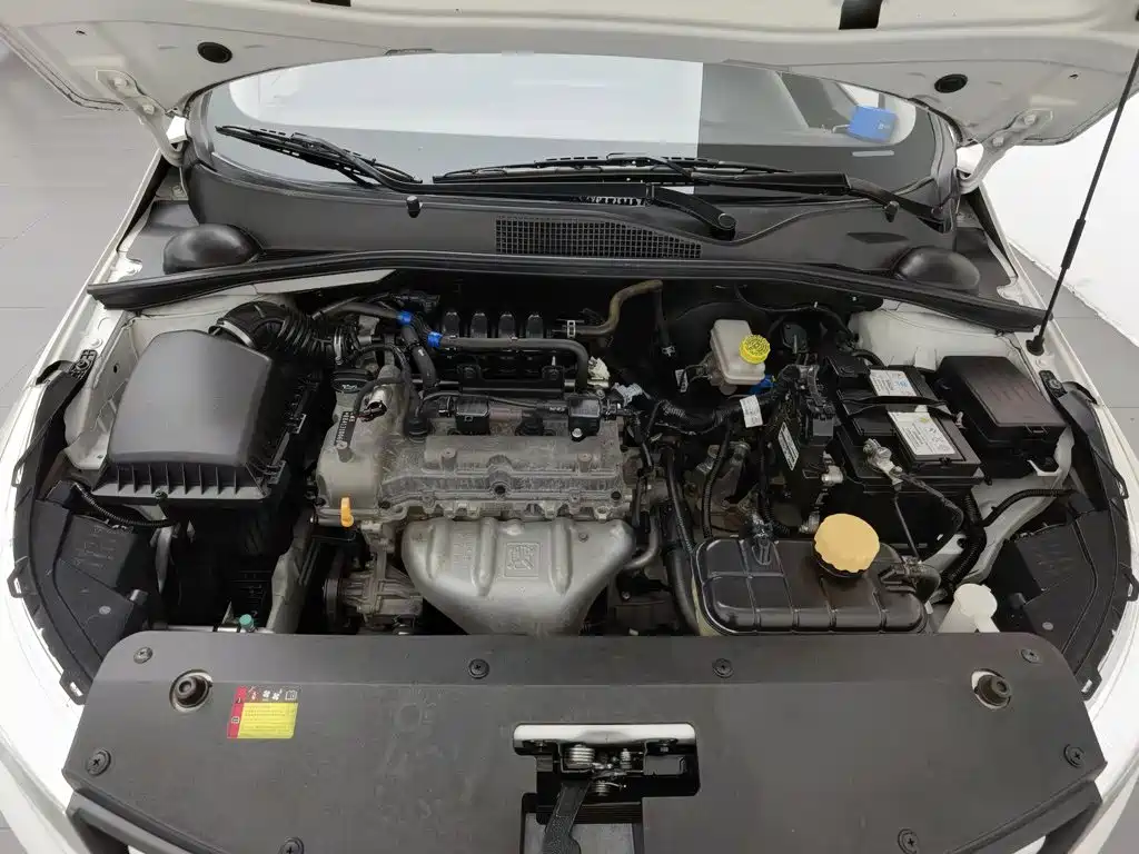 Baojun 310 2016 1.2L manual comfort model купить на сайте DeffCars