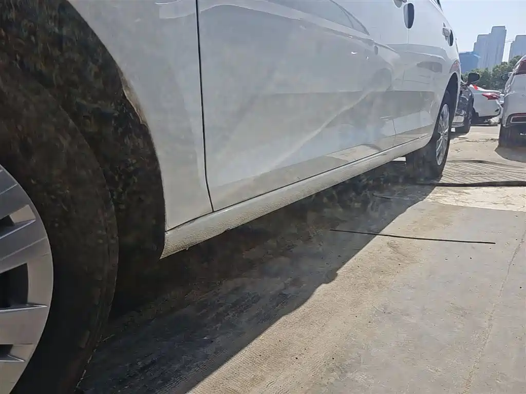 Santana 2019 1.5L automatic fashion version National VI купить на сайте DeffCars