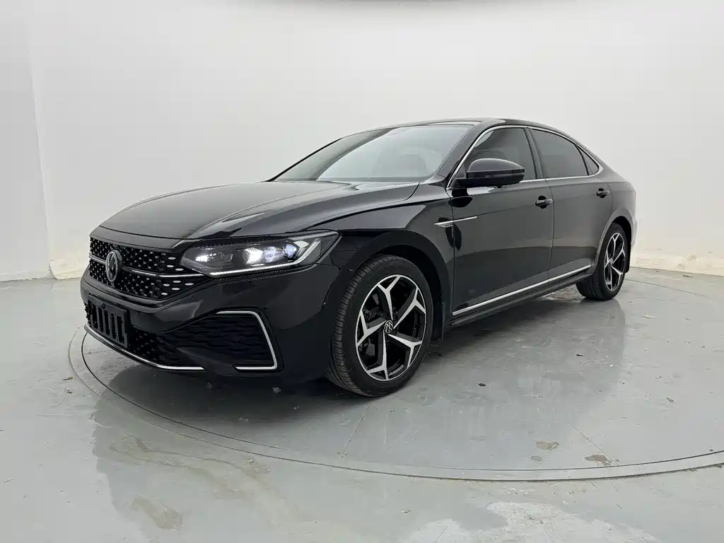 Passat 2024 330TSI Star Elite Edition купить на сайте DeffCars
