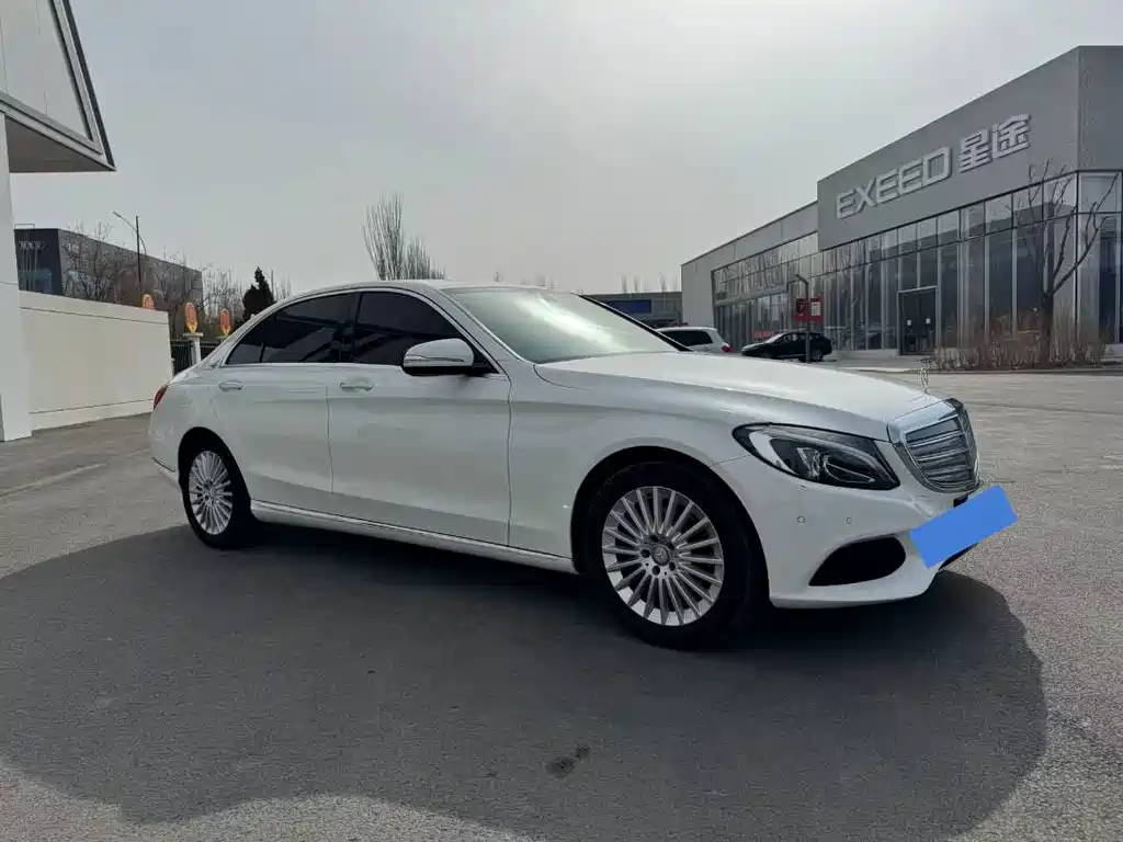 Mercedes-Benz C-Class 2016 C 180 L купить на сайте DeffCars