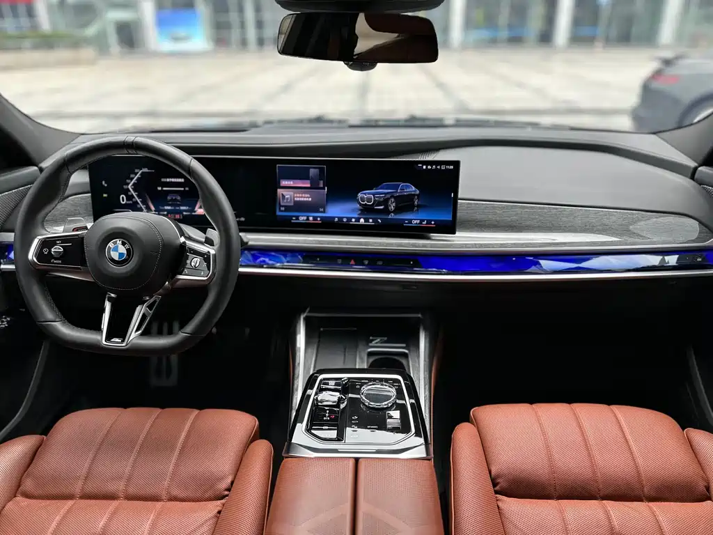 BMW 7 Series 2023 facelift 740Li exclusive M sports package купить на сайте DeffCars