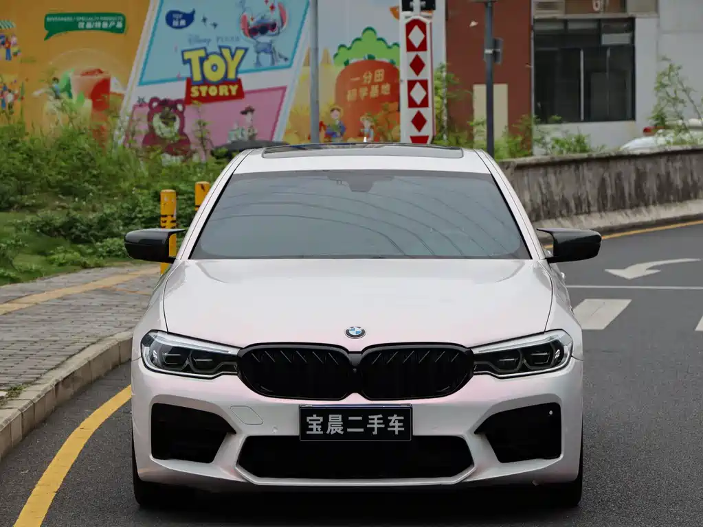 BMW 5 Series 2019 facelift 530Li Exclusive M Sports Package купить на сайте DeffCars
