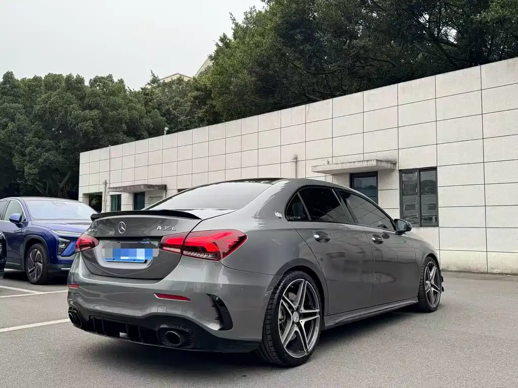 Mercedes-Benz A-Class AMG 2023 AMG A 35 L 4MATIC купить на сайте DeffCars