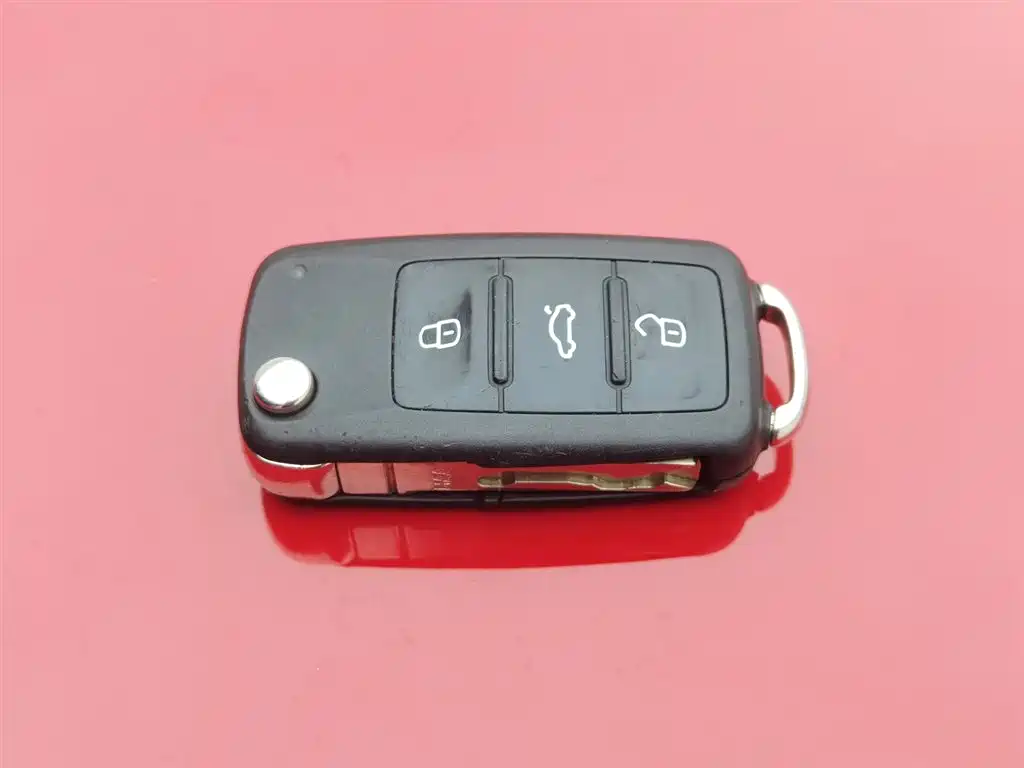 Beetle 2018 180TSI Yile Type купить на сайте DeffCars