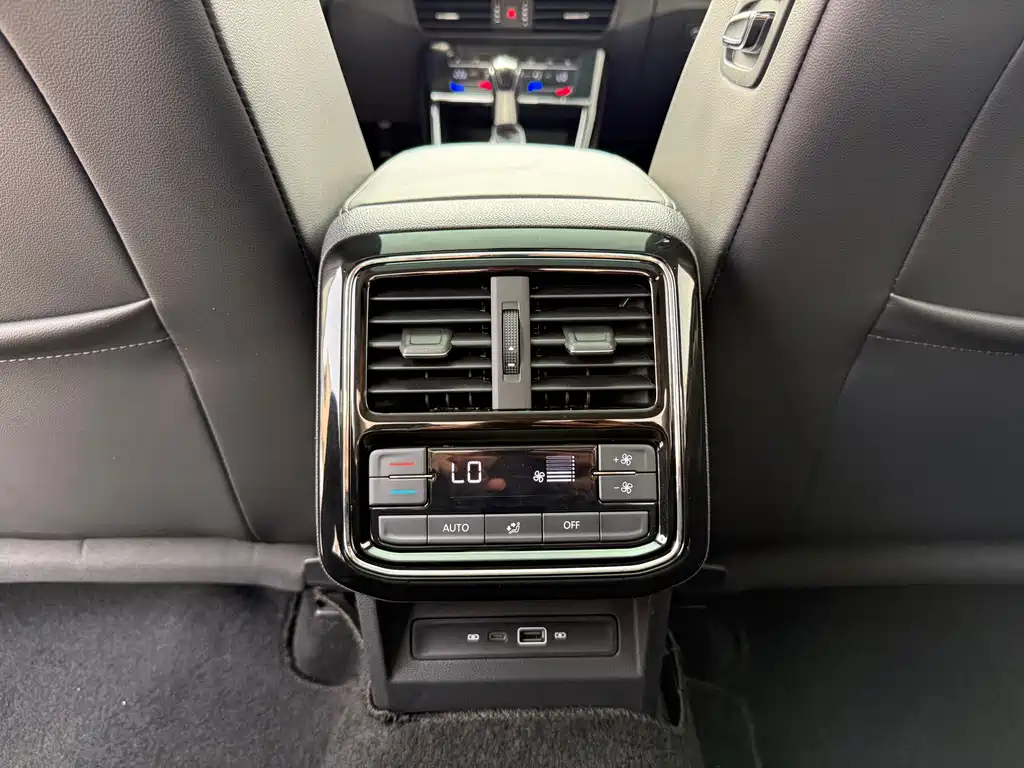 Passat 2020 330TSI Elite Edition National VI купить на сайте DeffCars