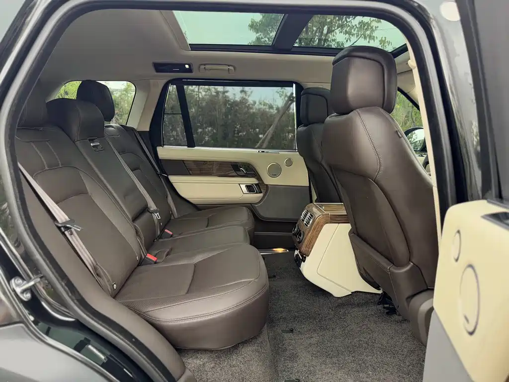 Range Rover 2020 3.0 L6 Legend Extended Edition купить на сайте DeffCars