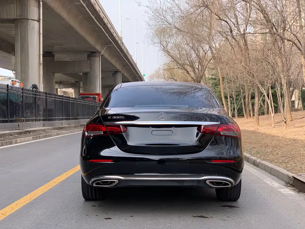 Mercedes-Benz E-Class 2023 E 300 L Luxury Model купить на сайте DeffCars