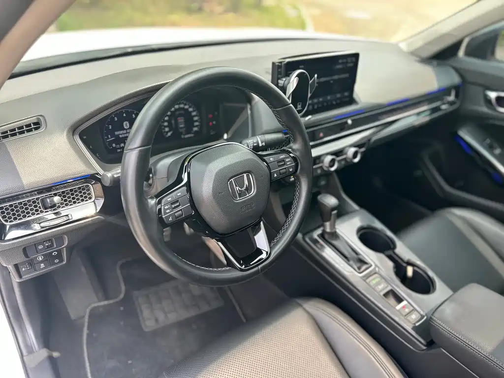 Stylish 2023 model 240TURBO CVT Magic Night Technology Edition купить на сайте DeffCars