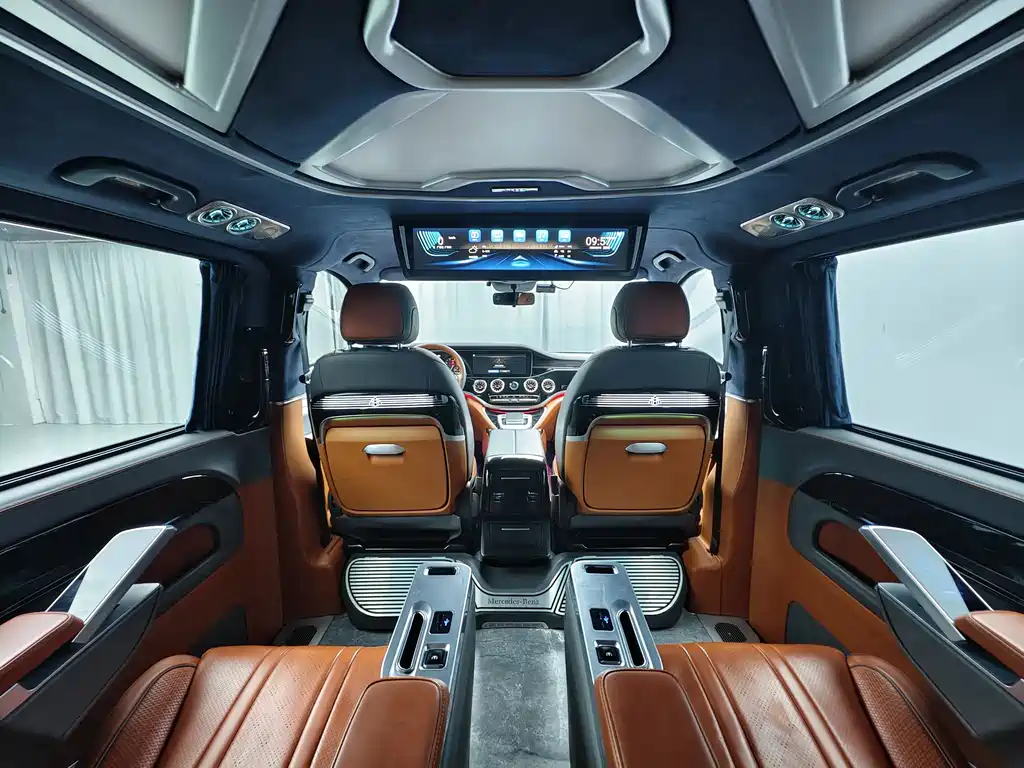 Vito 2023 2.0T Business Edition 7 seats купить на сайте DeffCars