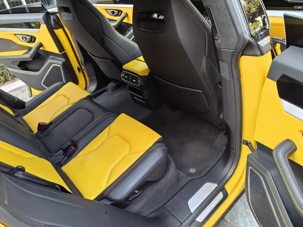 Urus 2021 4.0T V8 купить на сайте DeffCars