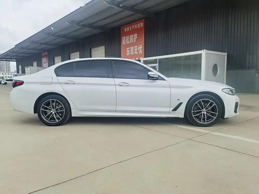 BMW 5 Series 2022 facelift 2 525Li M sports package купить на сайте DeffCars