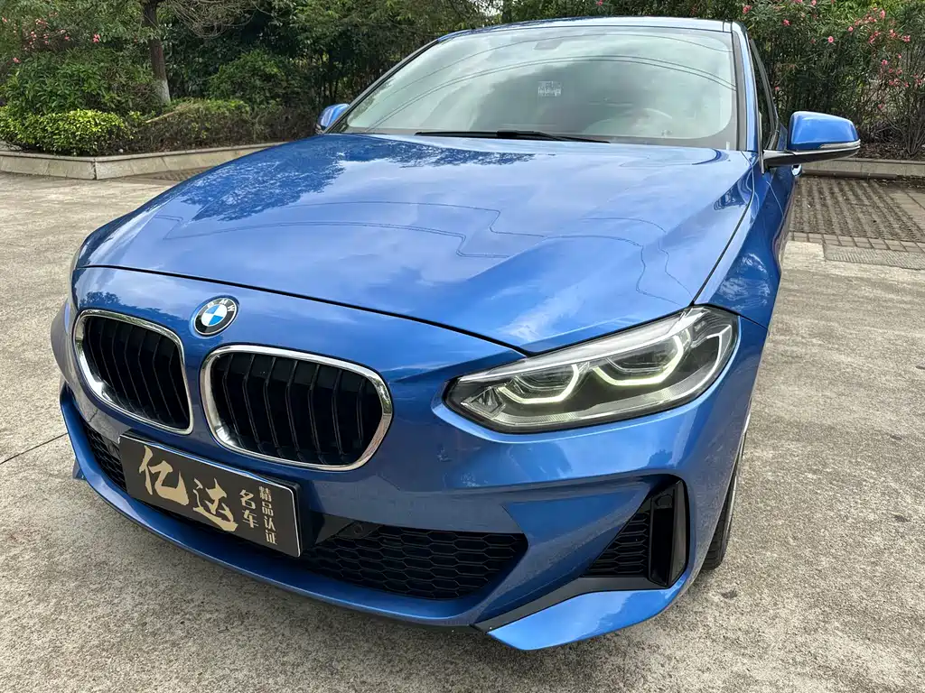 BMW 1 Series 2020 120i M Sports Package купить на сайте DeffCars