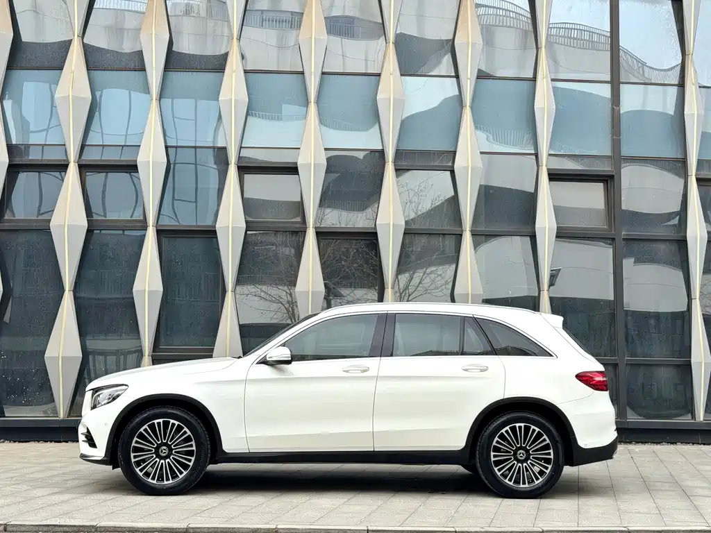 Mercedes-Benz GLC 2019 GLC 260 4MATIC Dynamic купить на сайте DeffCars