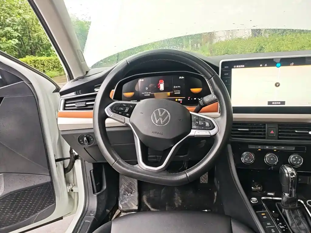 Bora 2023 200TSI DSG Yuexing Edition купить на сайте DeffCars
