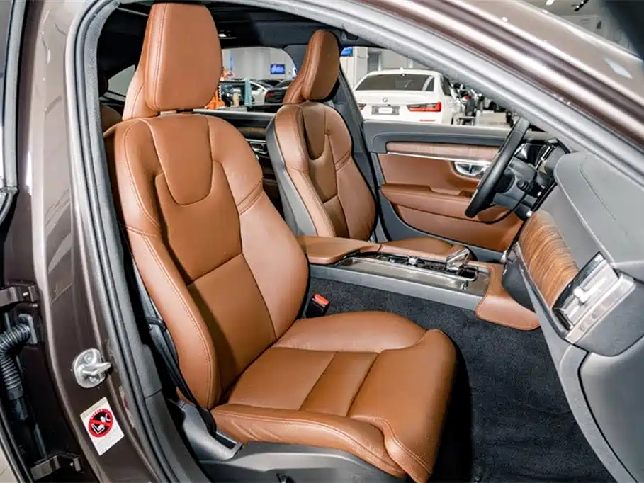 Volvo S90 2023 B5 Zhiyuan Luxury Edition купить на сайте DeffCars