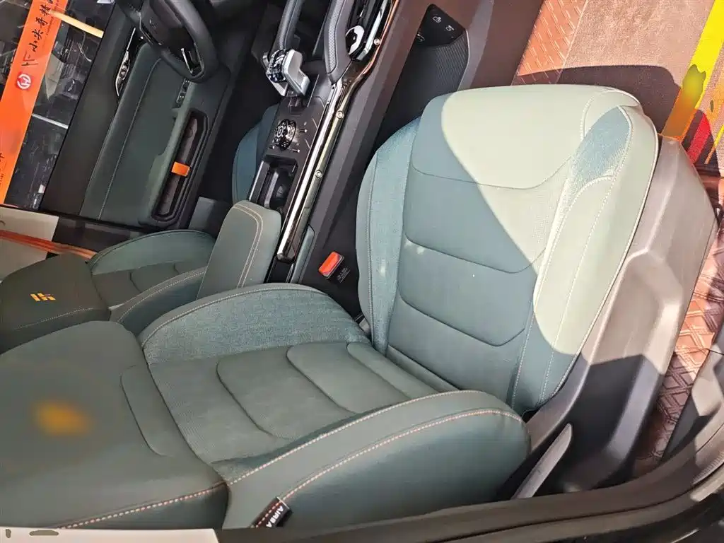 Jietu Traveler 2023 2.0T four-wheel drive conquers купить на сайте DeffCars