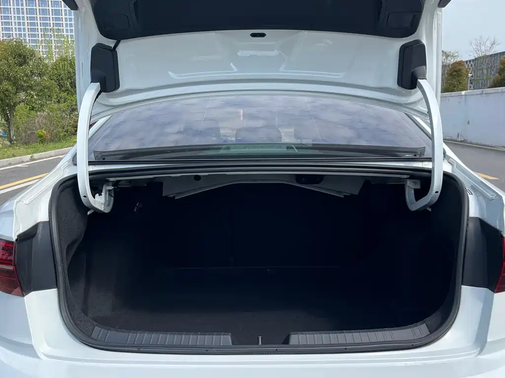 Sagitar 2019 280TSI DSG comfort model National VI купить на сайте DeffCars