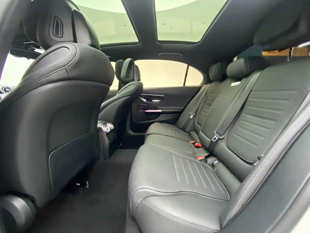 Mercedes-Benz C-Class 2024 facelift C 260 L sports version купить на сайте DeffCars
