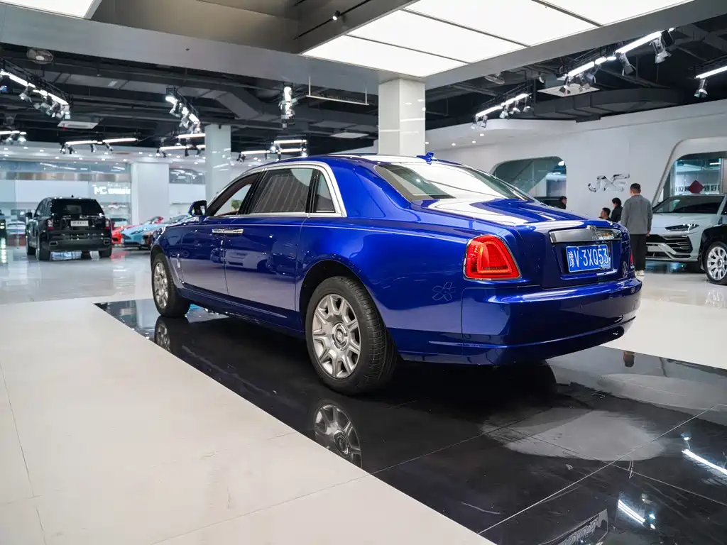 Ghost 2015 Series II Extended Edition купить на сайте DeffCars