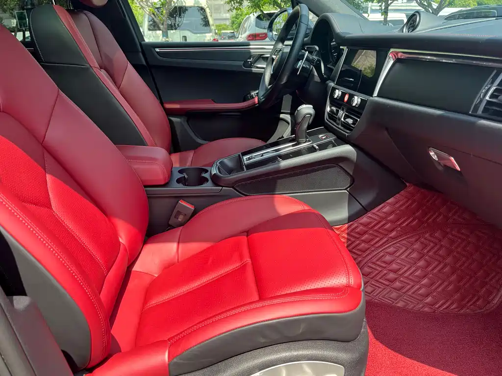 Macan 2023 Macan 2.0T купить на сайте DeffCars
