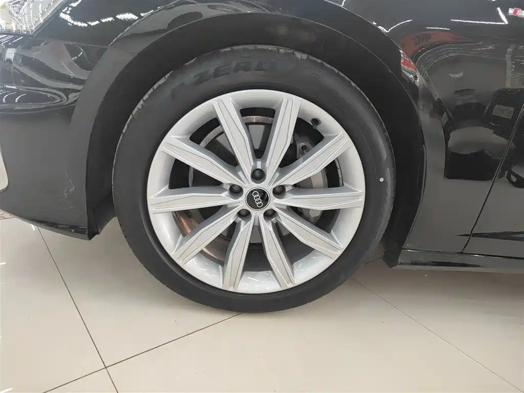 Audi A6L 2023 45 TFSI Premium Dynamic Model купить на сайте DeffCars
