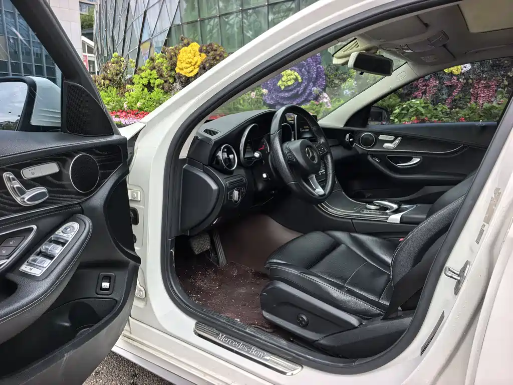 Mercedes-Benz C-Class 2015 facelift C 200 L sporty купить на сайте DeffCars