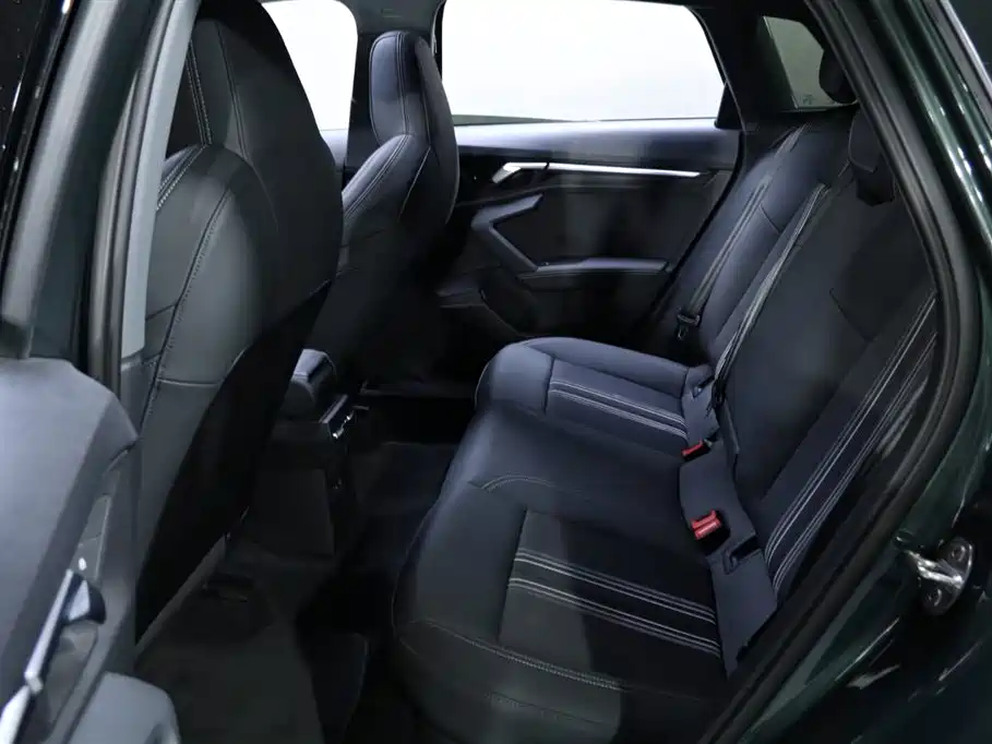 Audi A3 2024 Sportback 35 TFSI stylish and sporty купить на сайте DeffCars
