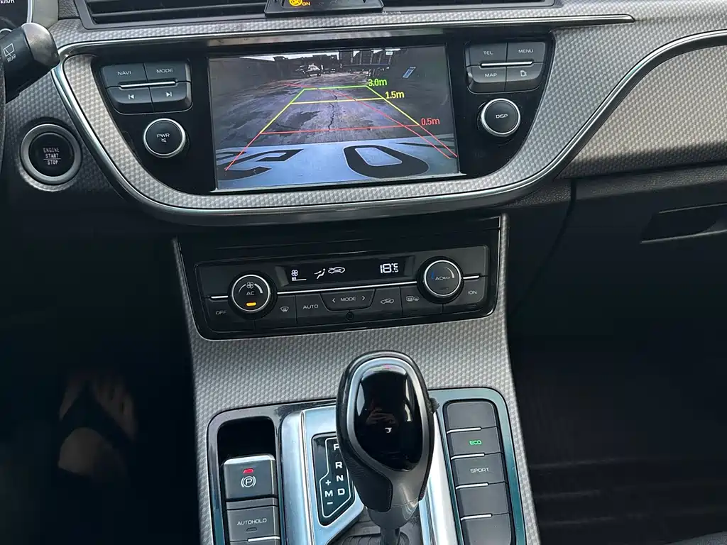 Emgrand GS 2016 Elegant Edition 1.3T Automatic Style купить на сайте DeffCars