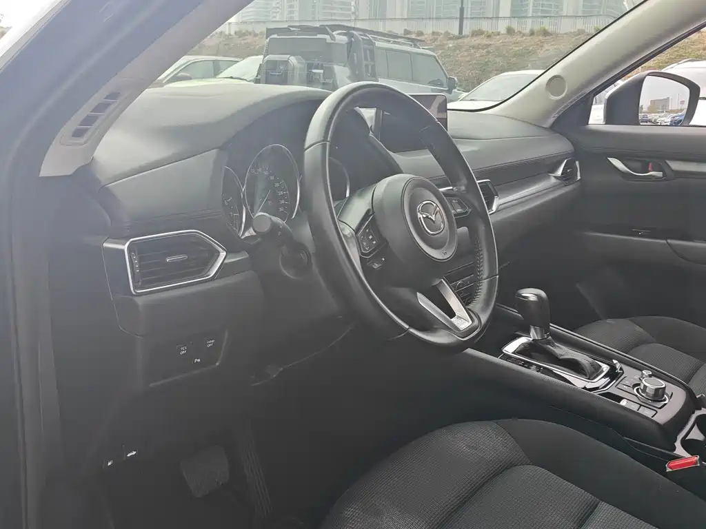 Mazda CX-5 2021 2.0L automatic two-wheel drive smart model купить на сайте DeffCars