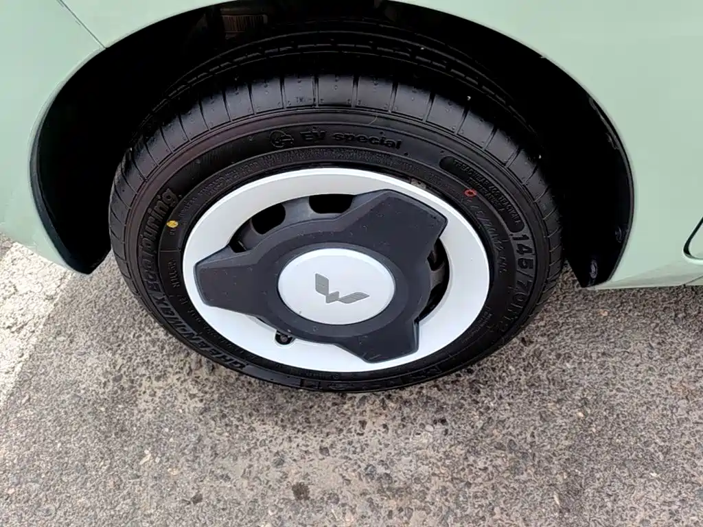 Hongguang MINIEV 2021 Macaron Fashion Lithium Iron Phosphate купить на сайте DeffCars