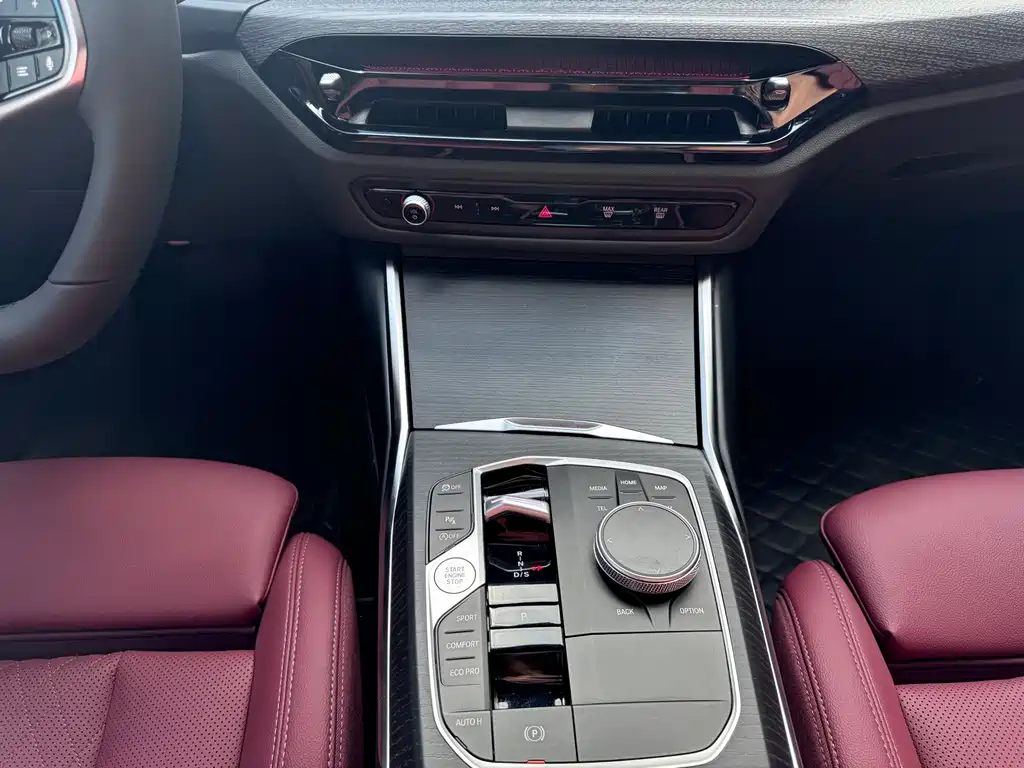 BMW 3 Series 2025 325Li M Sports Package купить на сайте DeffCars